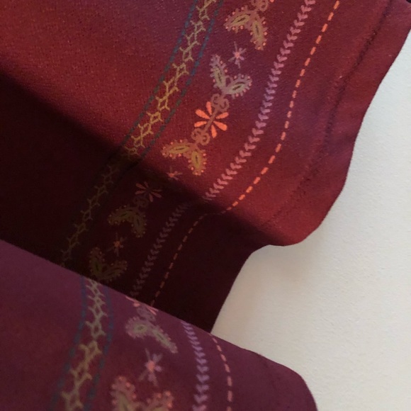 Embroidered floral print detail dress - Picture 2 of 4